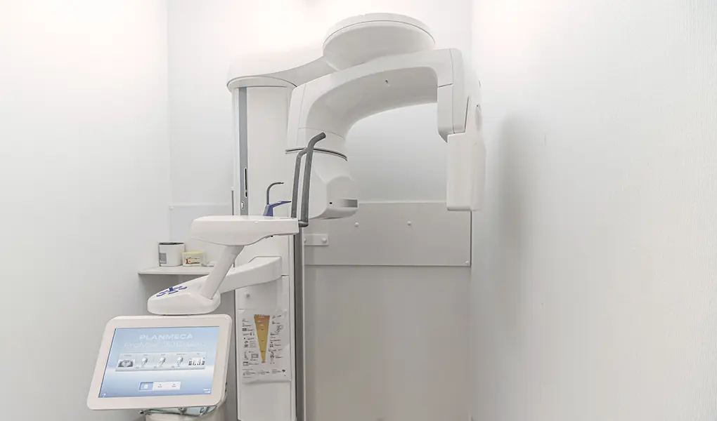 歯科用CTを用いた精密な診断